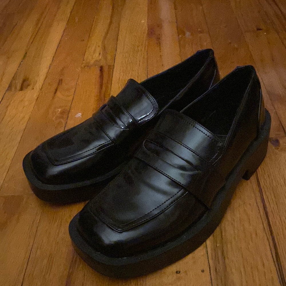 ZARA | Square Toe Loafer | US7.5